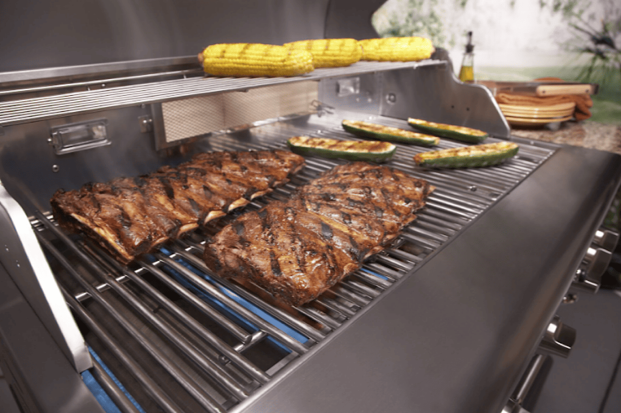 grill with infrared thermometers