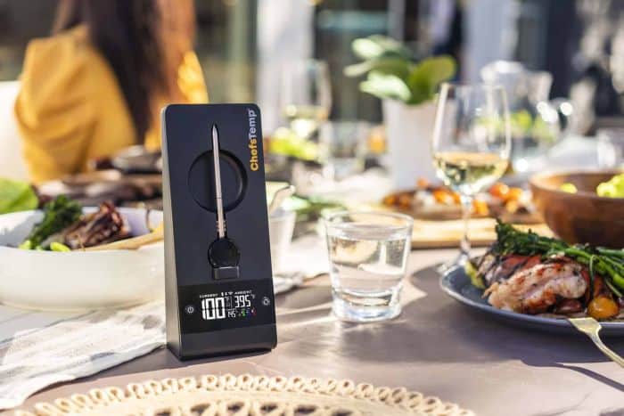 Digital food thermometer for accurate cooking temperature measurement, ideal for chefs and home cooks.